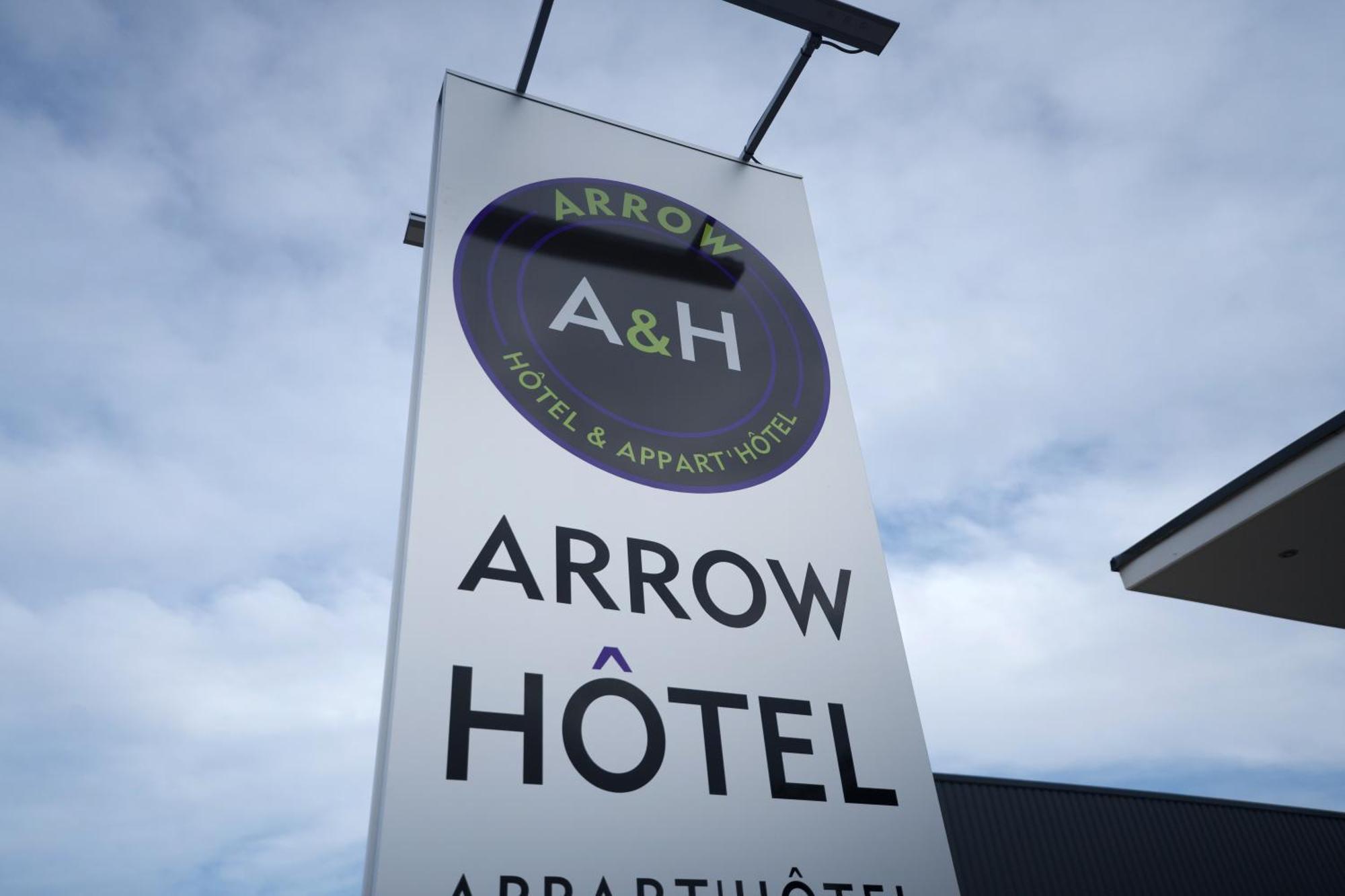 Arrow Hotel Hegenheim Exteriör bild